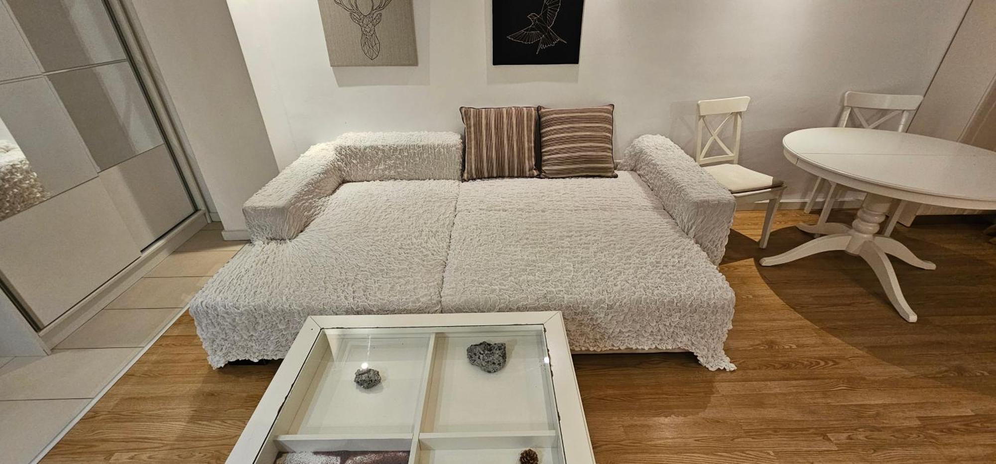 Homey 2 Cosmopolis Stefanestii de Jos Ngoại thất bức ảnh